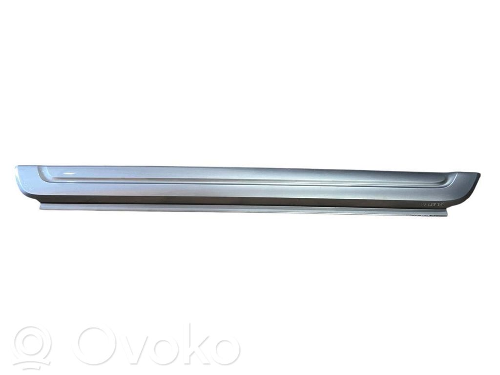 BMW X3 E83 Sill 