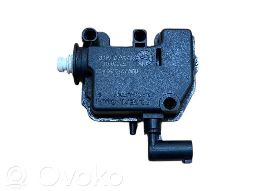 BMW 3 GT F34 Fuel tank cap lock motor 