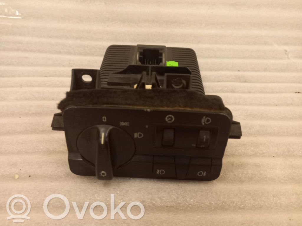 BMW 3 E46 Light module LCM 