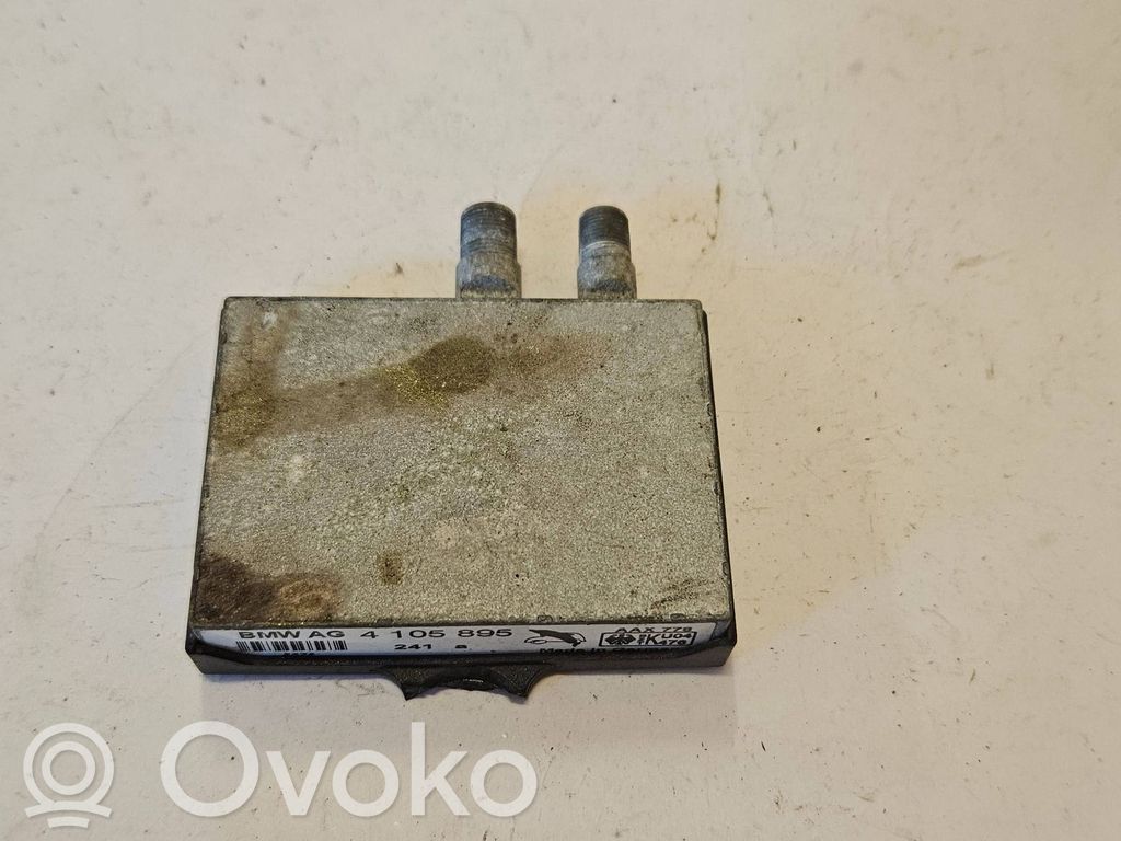 BMW 7 E38 Antenas pastiprinātājs 