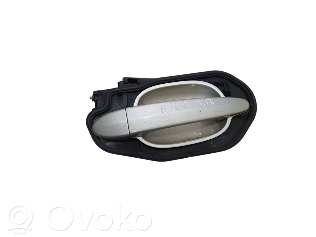 Manecilla externa puerta trasera   7034544