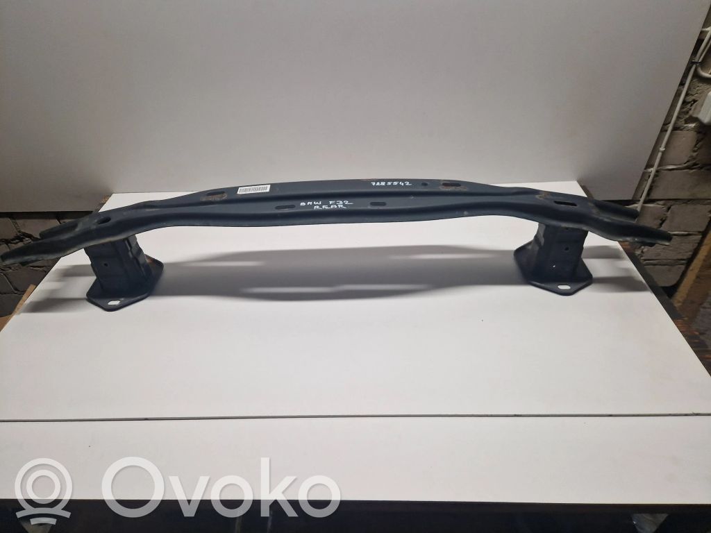 BMW 4 F32 F33 Балка задний бампер 