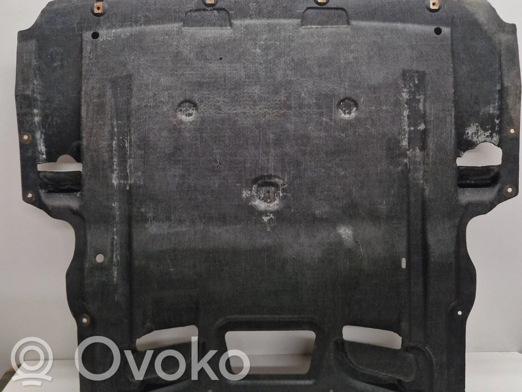 BMW 5 GT F07 Osłona dolna silnika 