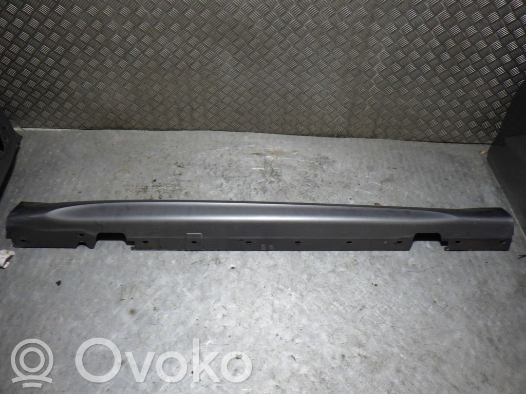 Slenkstis   41007353166