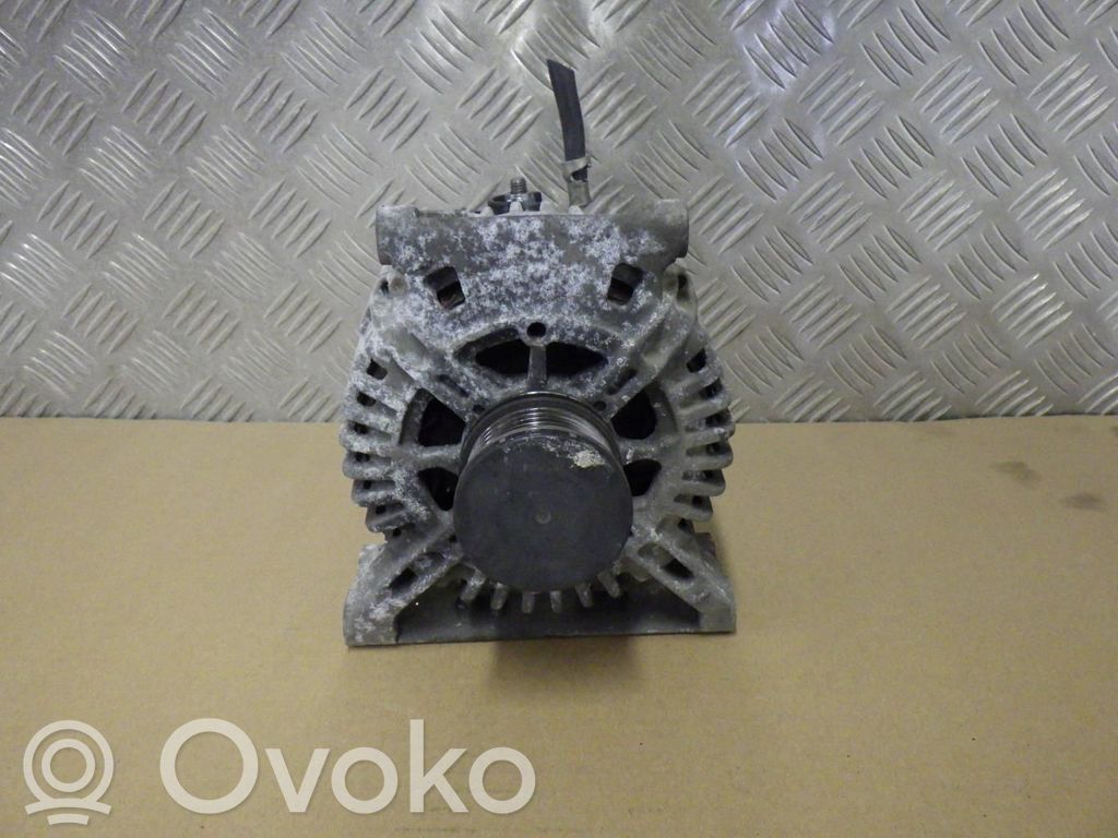 Mercedes-Benz A W169 Alternator 