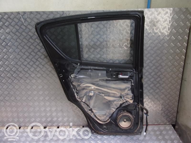 Suzuki Splash Galinės durys 