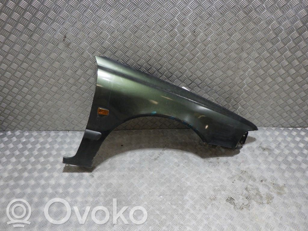 Volvo S40, V40 Lokasuoja 