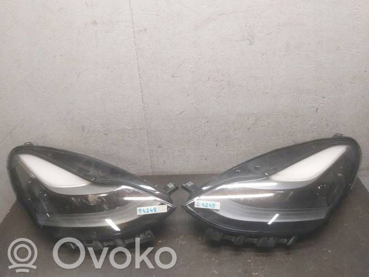 Phare frontale   151495200C,01531951,VJW21223100702