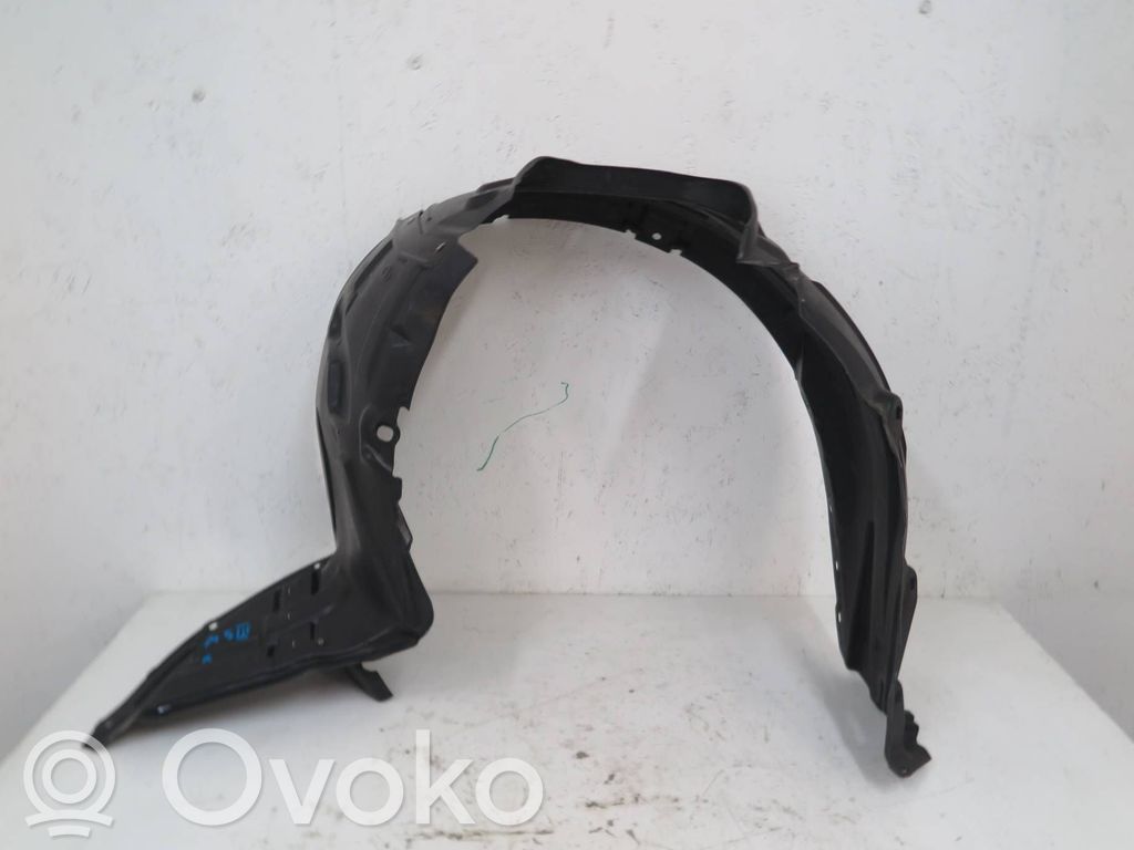 Mazda 5 Front arch 