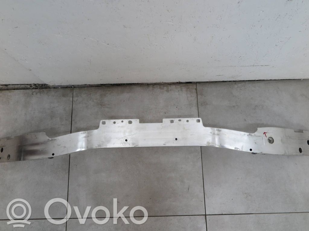 BMW 1 F40 Belka zderzaka przedniego 
