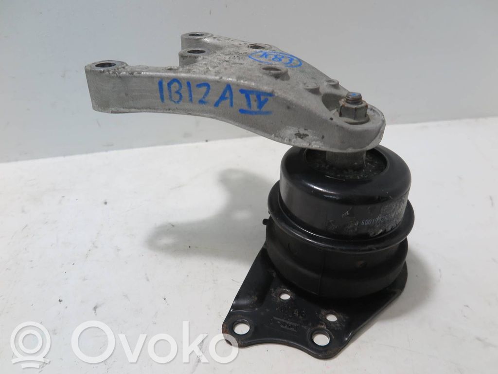 Seat Ibiza IV (6J,6P) Engine mount bracket 