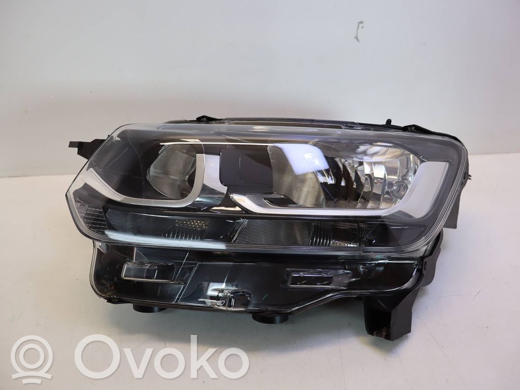 Toyota ProAce City Scheinwerfer 