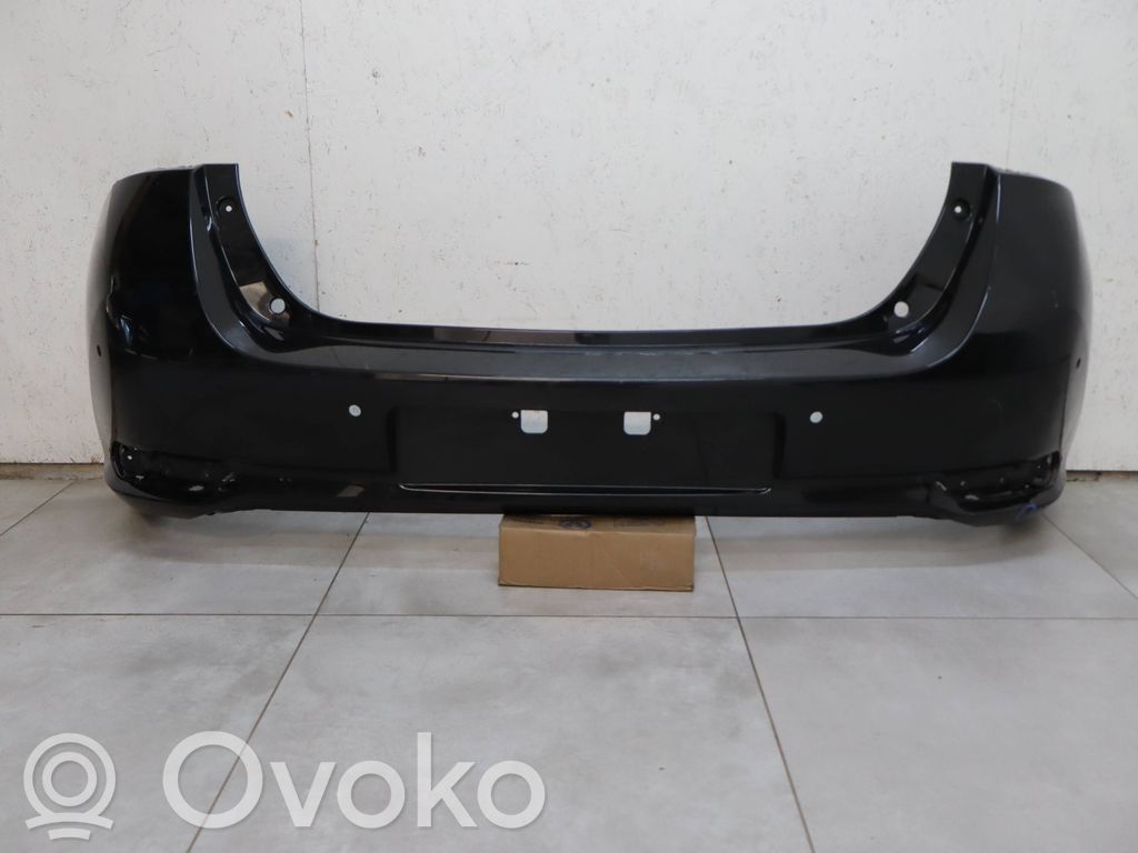 Toyota Auris E180 Parachoques 