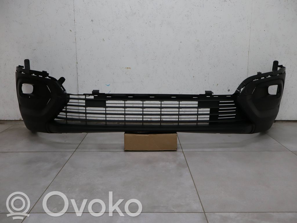 Opel Combo E Priekinis bamperis 