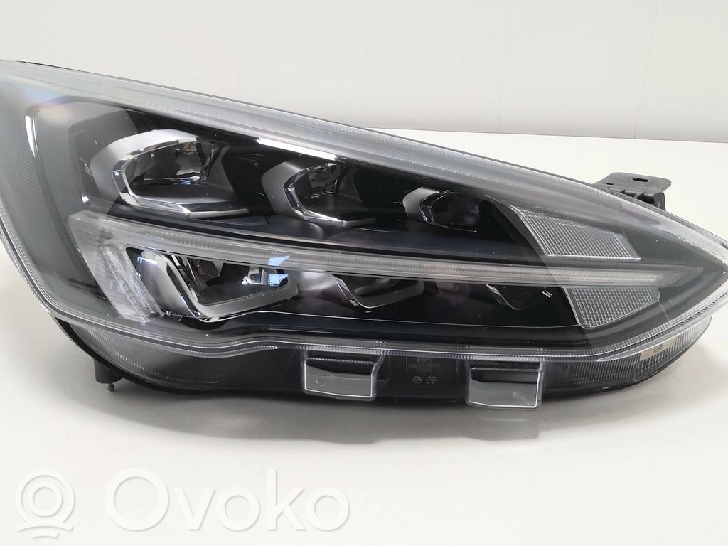 Headlight/headlamp   ED1090041