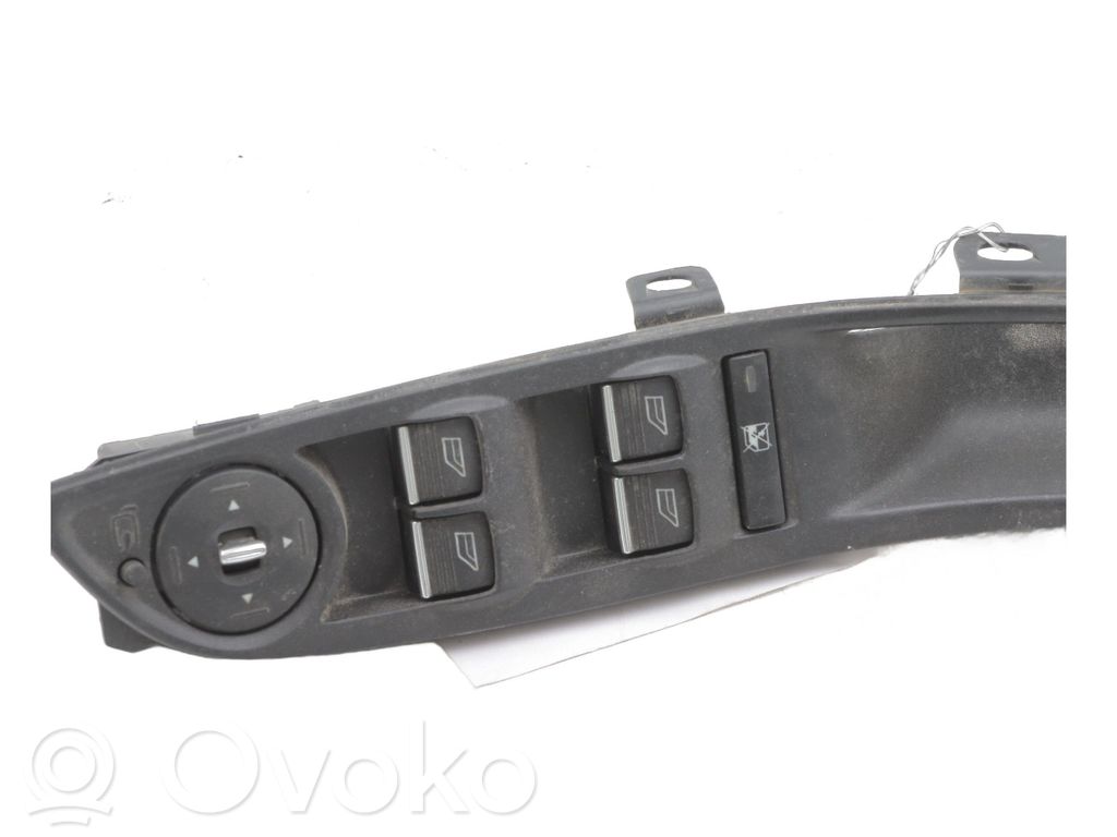 Electric window control switch   2033142