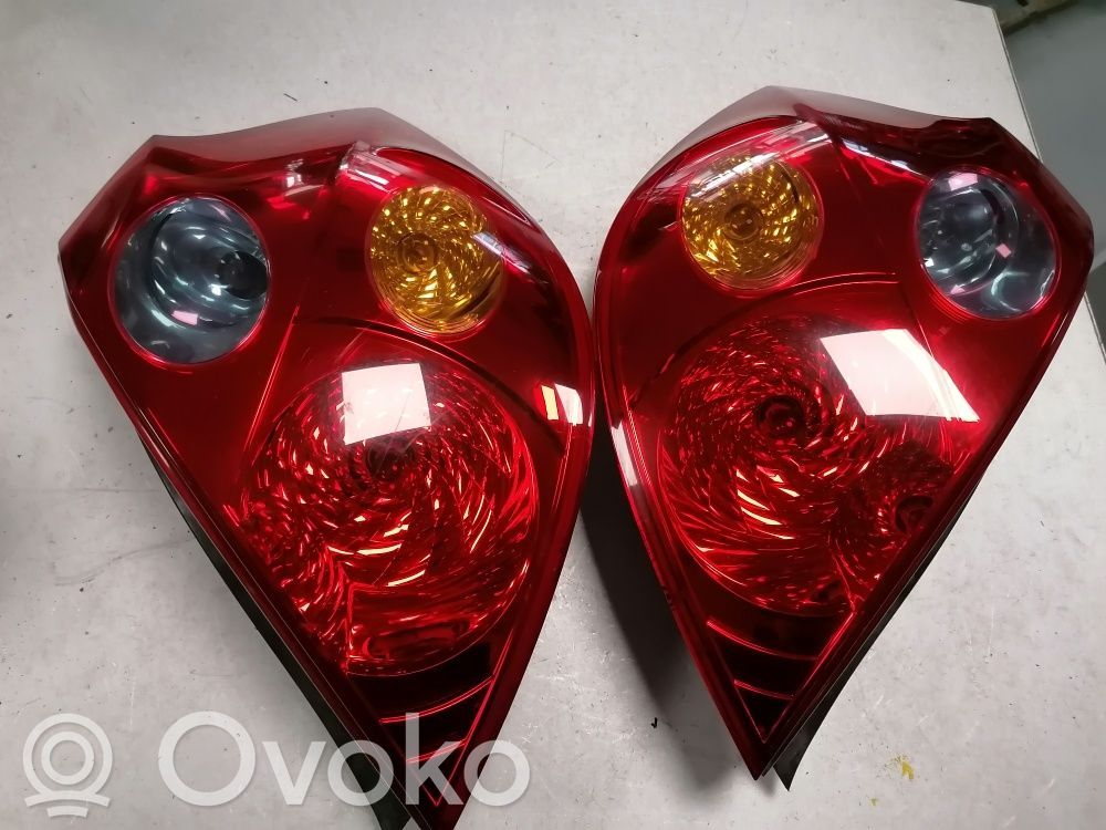 Takavalot   924011H000,27398685,33523,VDMS18