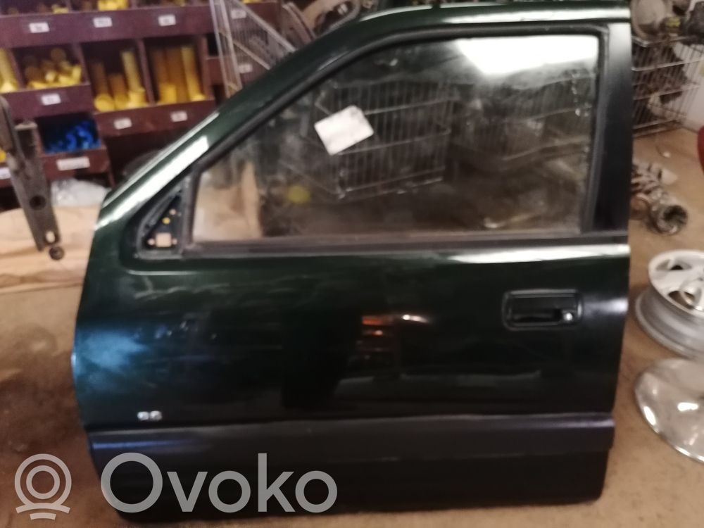 Opel Frontera Priekinės durys 