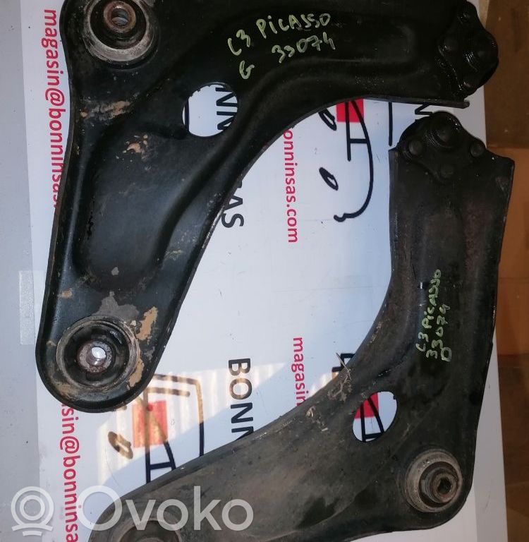 Citroen C3 Picasso Front upper control arm/wishbone 