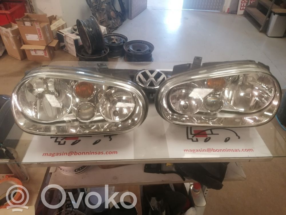 Volkswagen Golf IV Lampa przednia 