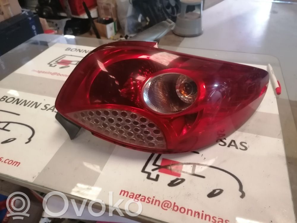 Peugeot 206 Lampa tylna 
