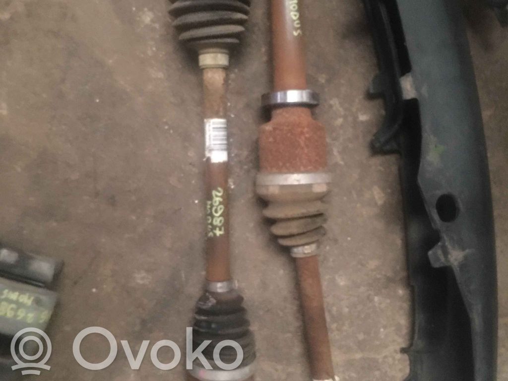 Renault Modus Półoś przednia 