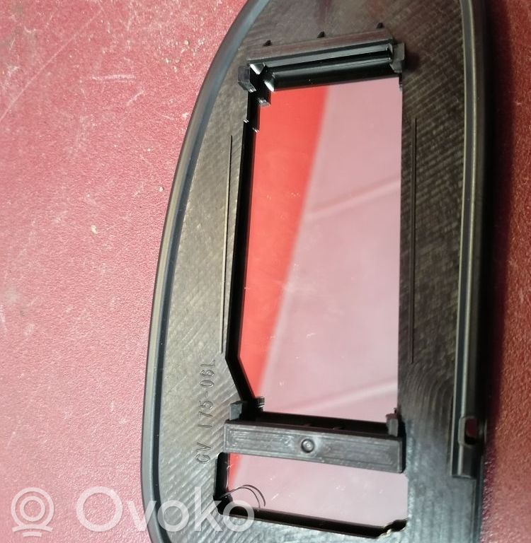 Ford Focus Spoguļa stikls 