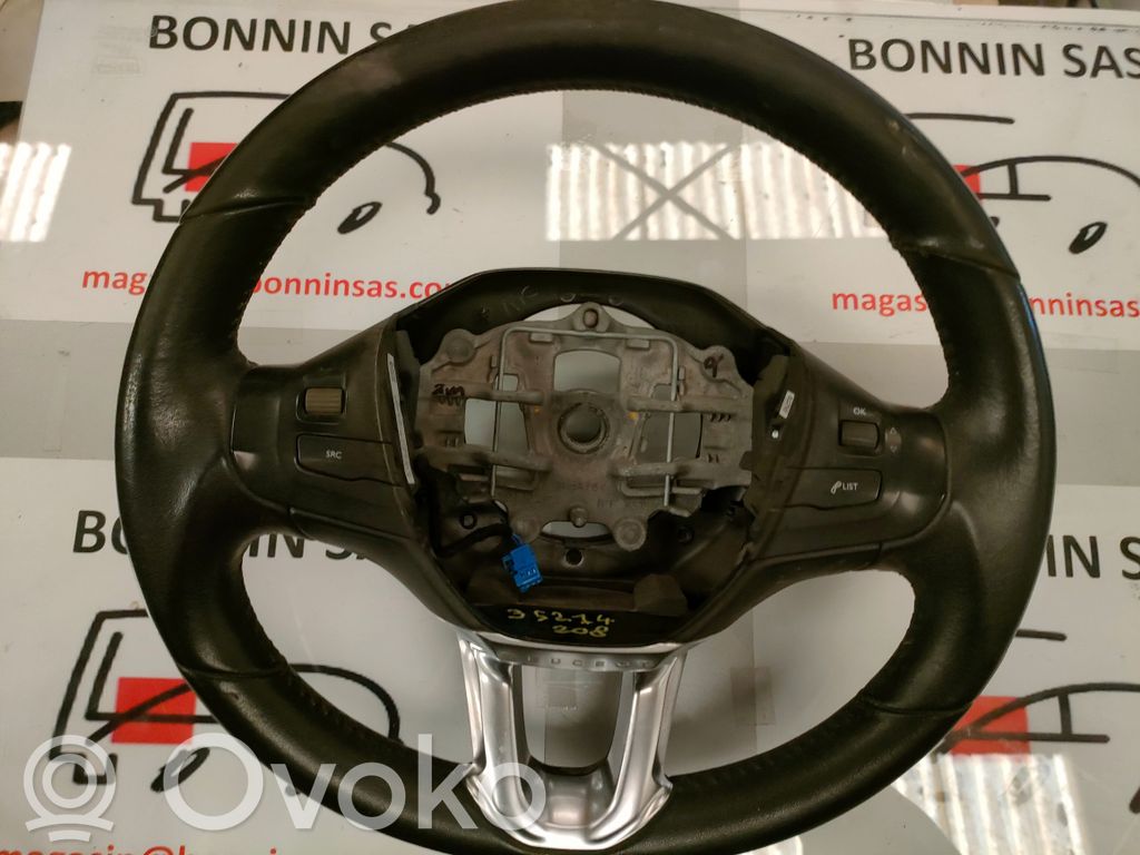 Peugeot 208 I Steering wheel 