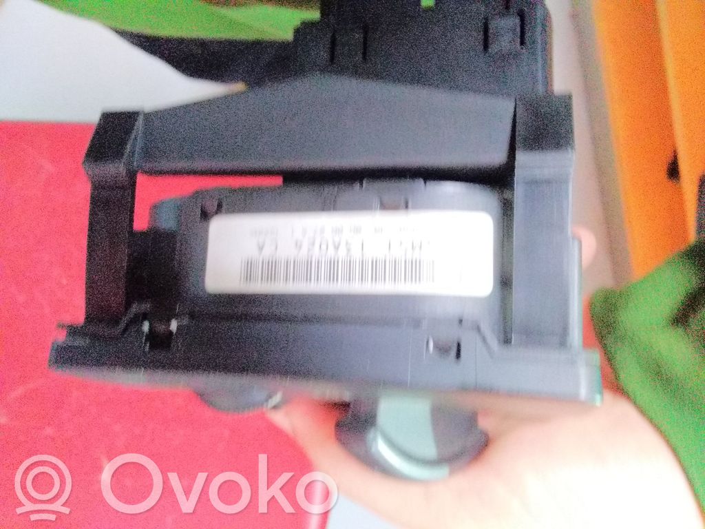 Indicator stalk   1323821,27404121,34308,VDMS18