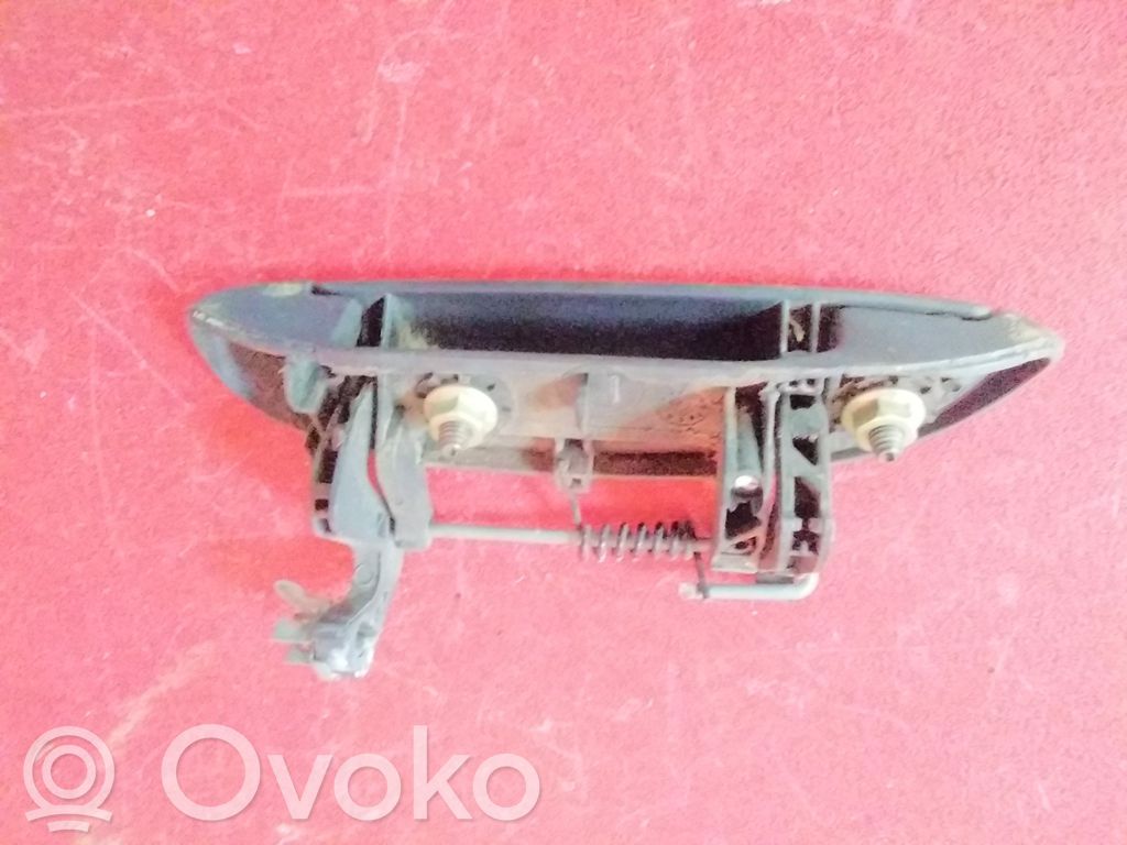 Toyota Yaris Klamka zewnętrzna drzwi przednich 
