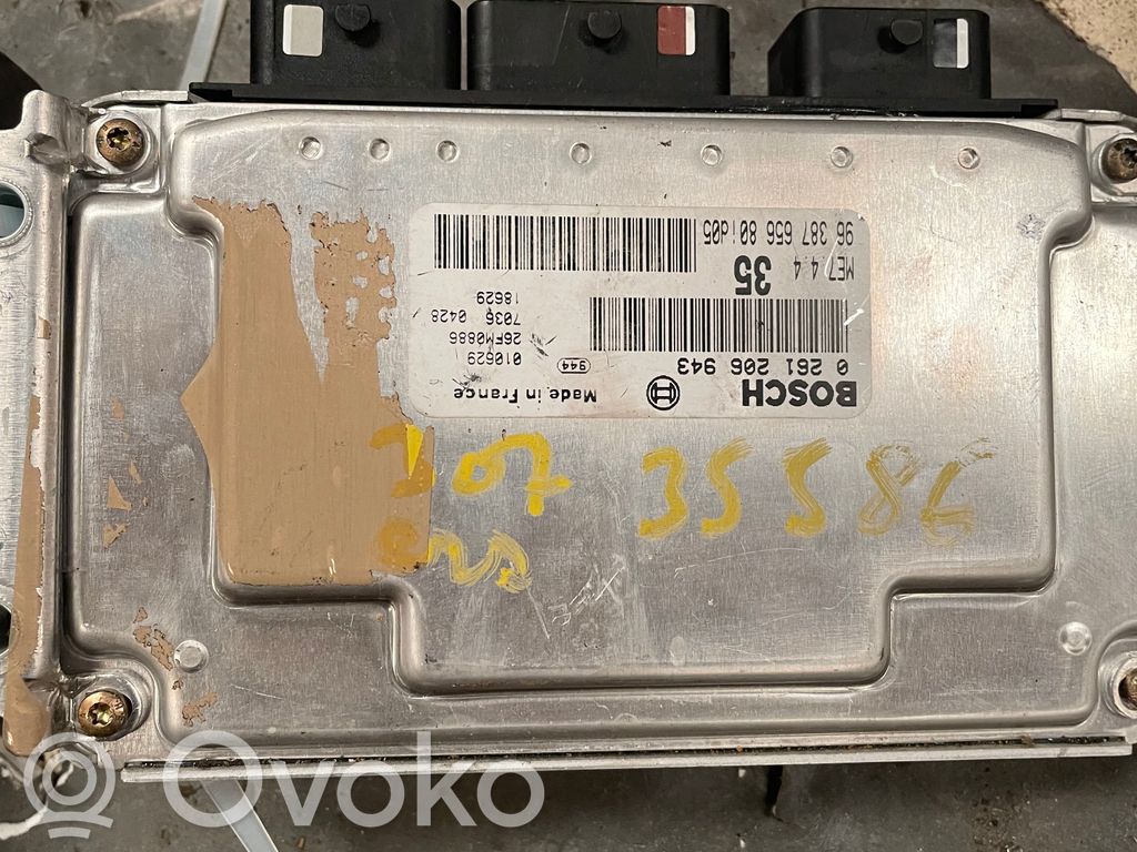 Peugeot 307 Fuel injection control unit/module 