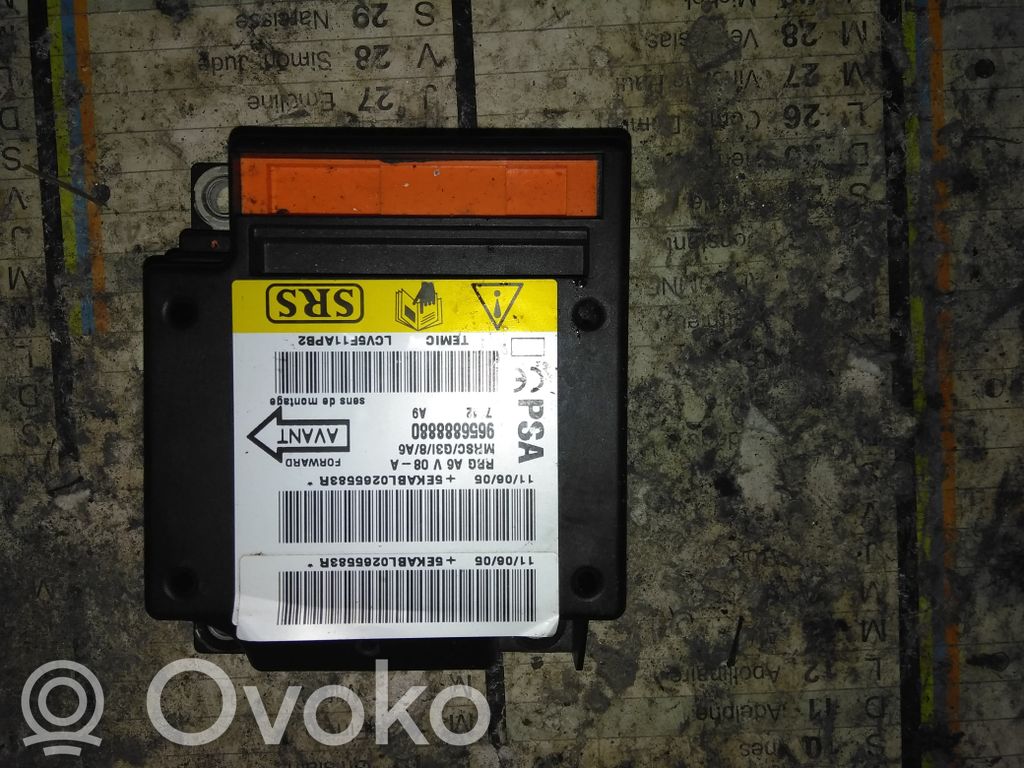 Puerta del maletero/compartimento de carga   654697,27406887,33894,VDMS18