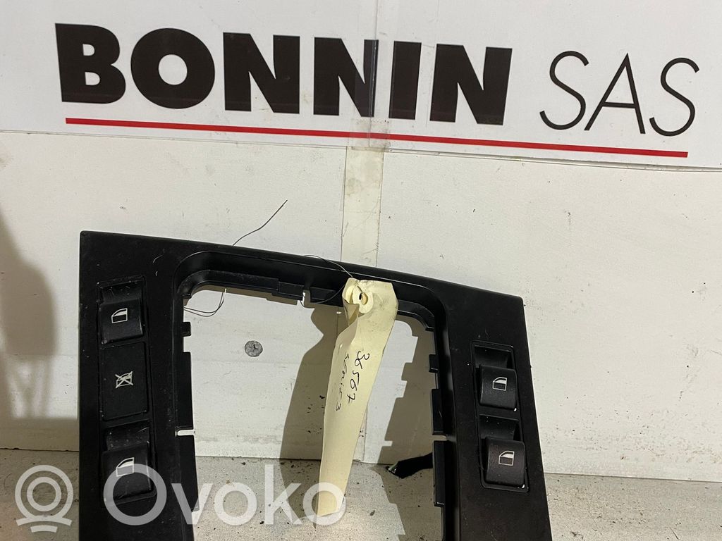 Electric window control switch   61316902176,27407115,36567,VDMS18