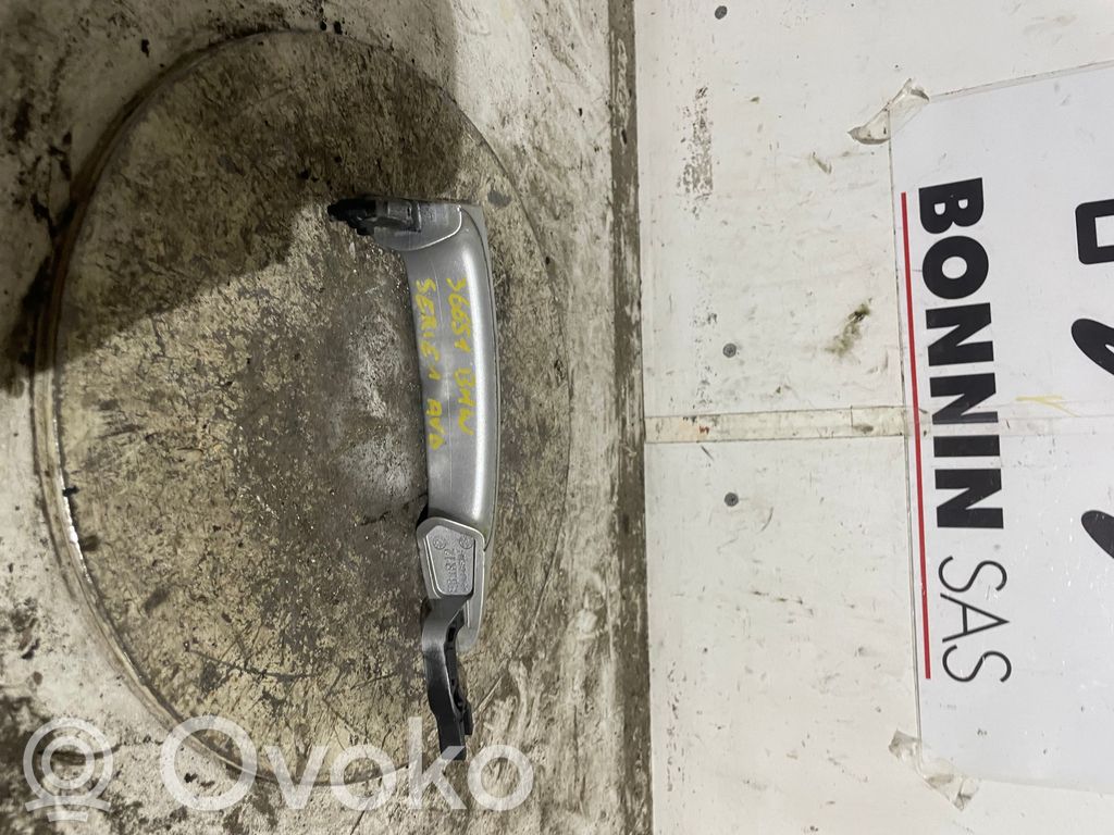 BMW 1 E81 E87 Klamka zewnętrzna drzwi przednich 