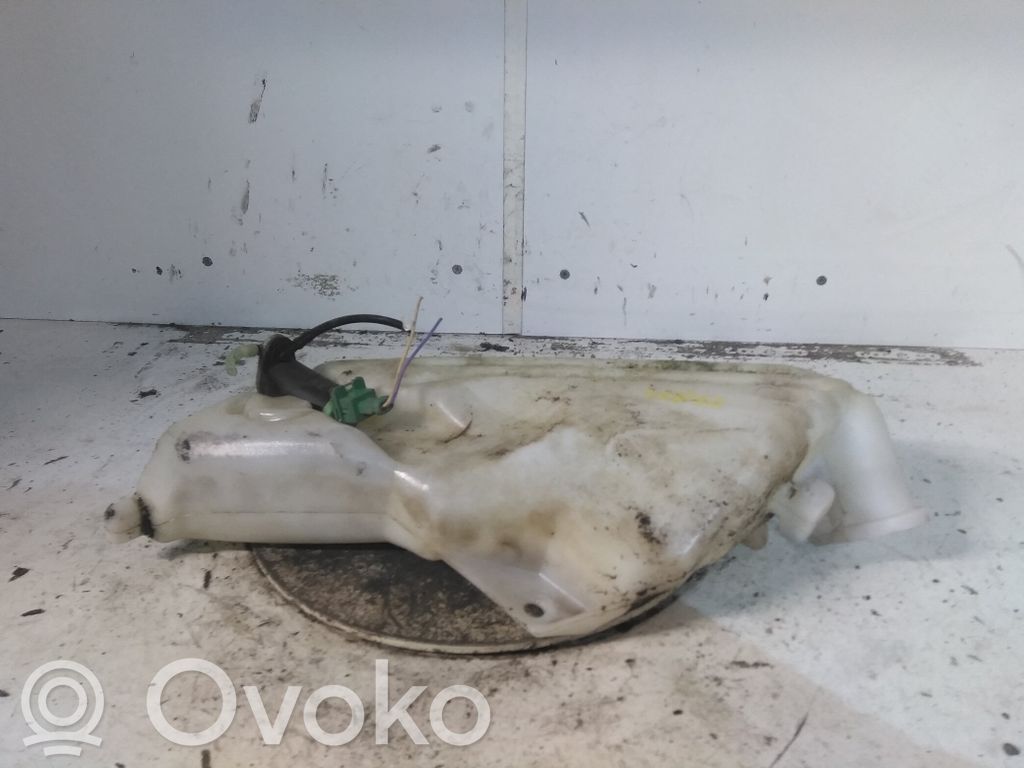 Peugeot 206 Takaluukun/tavaratilan kansi 