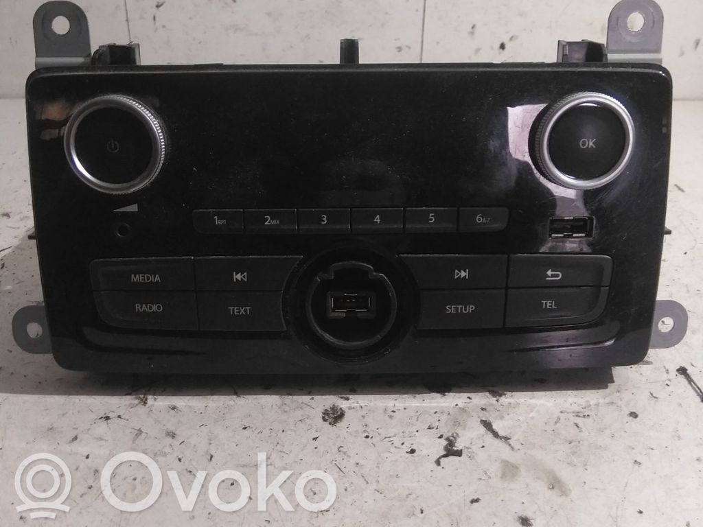 Renault Clio IV Unità principale autoradio/CD/DVD/GPS 