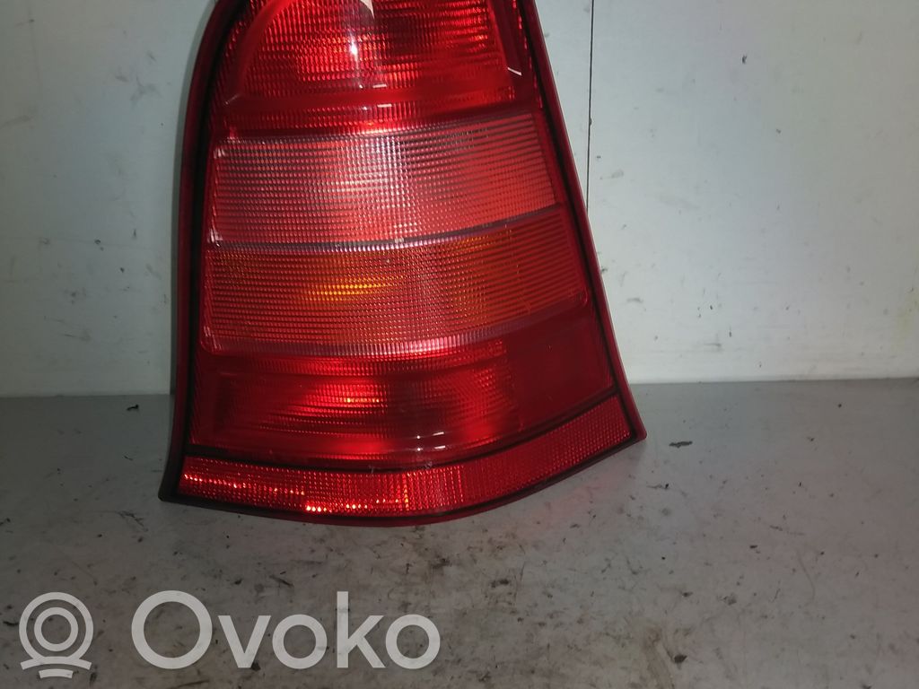 Mercedes-Benz A W168 Luz trasera/de freno 
