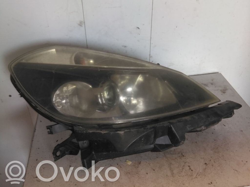 Renault Clio III Передняя фара 