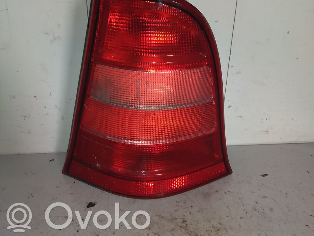 Mercedes-Benz A W168 Luz trasera/de freno 