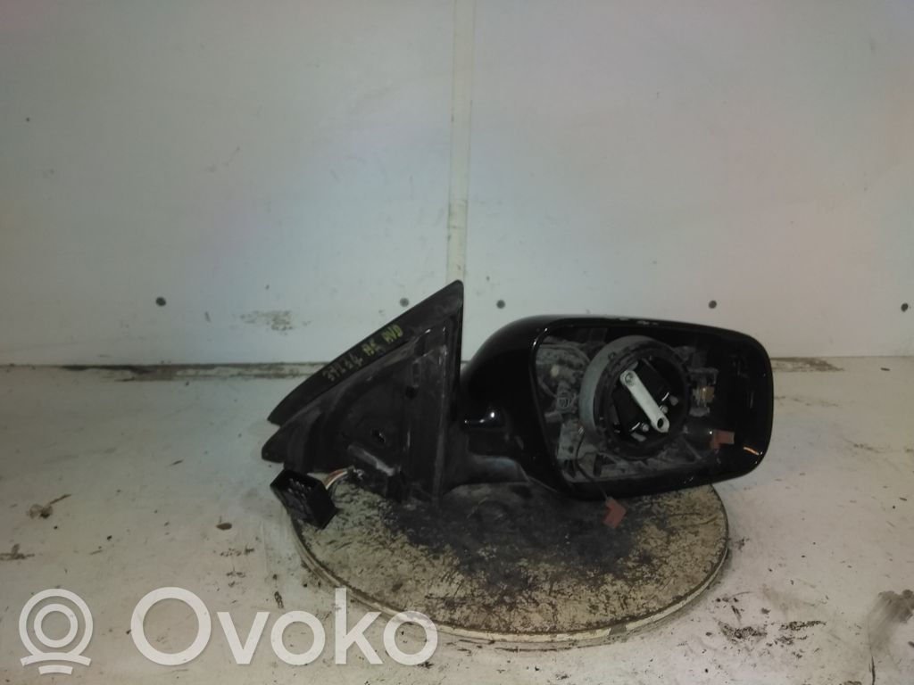 Audi 200 Elektryczne lusterko boczne drzwi przednich 
