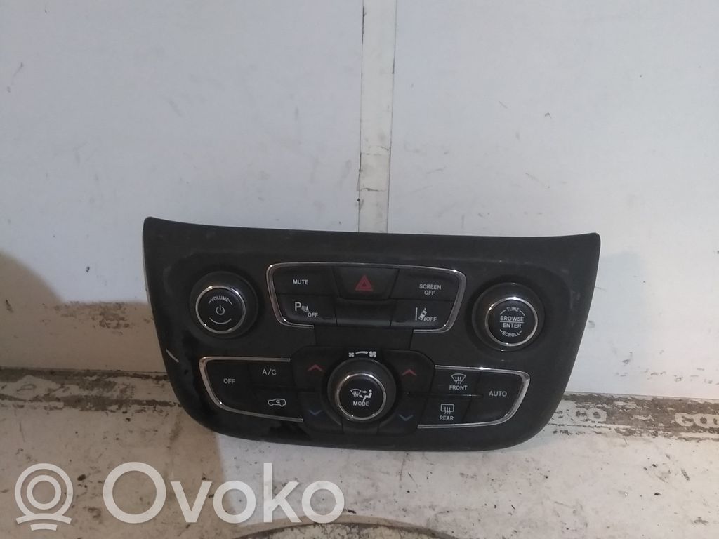 Jeep Compass Climate control unit 