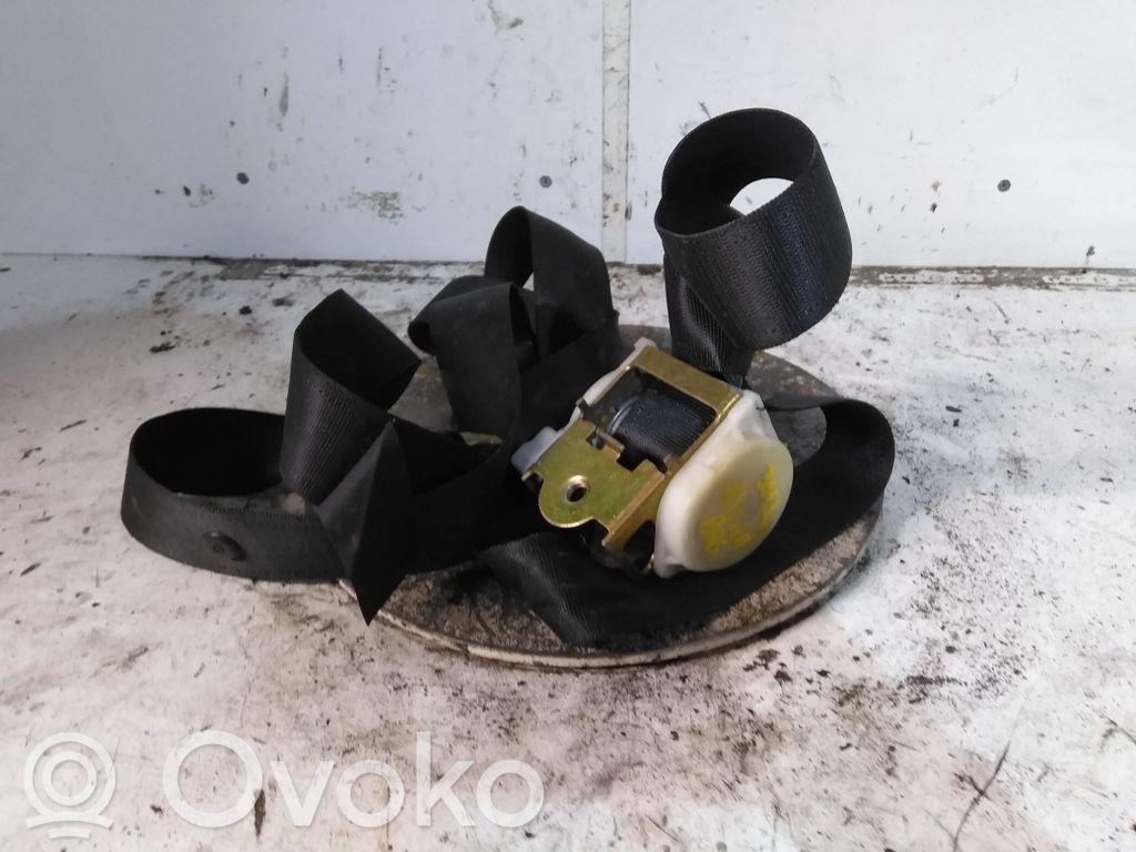 Opel Astra F Cinturón trasero 
