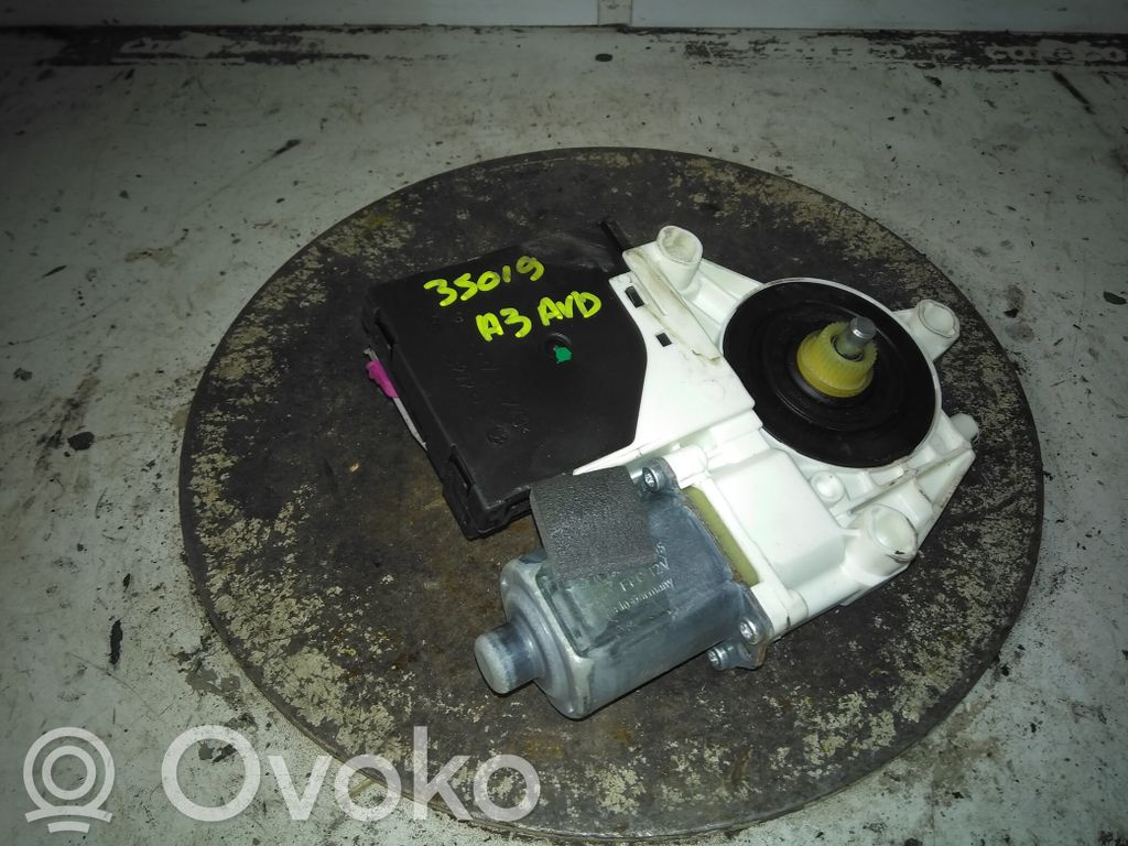 Hyundai Matrix Macara ușă față cu motor 
