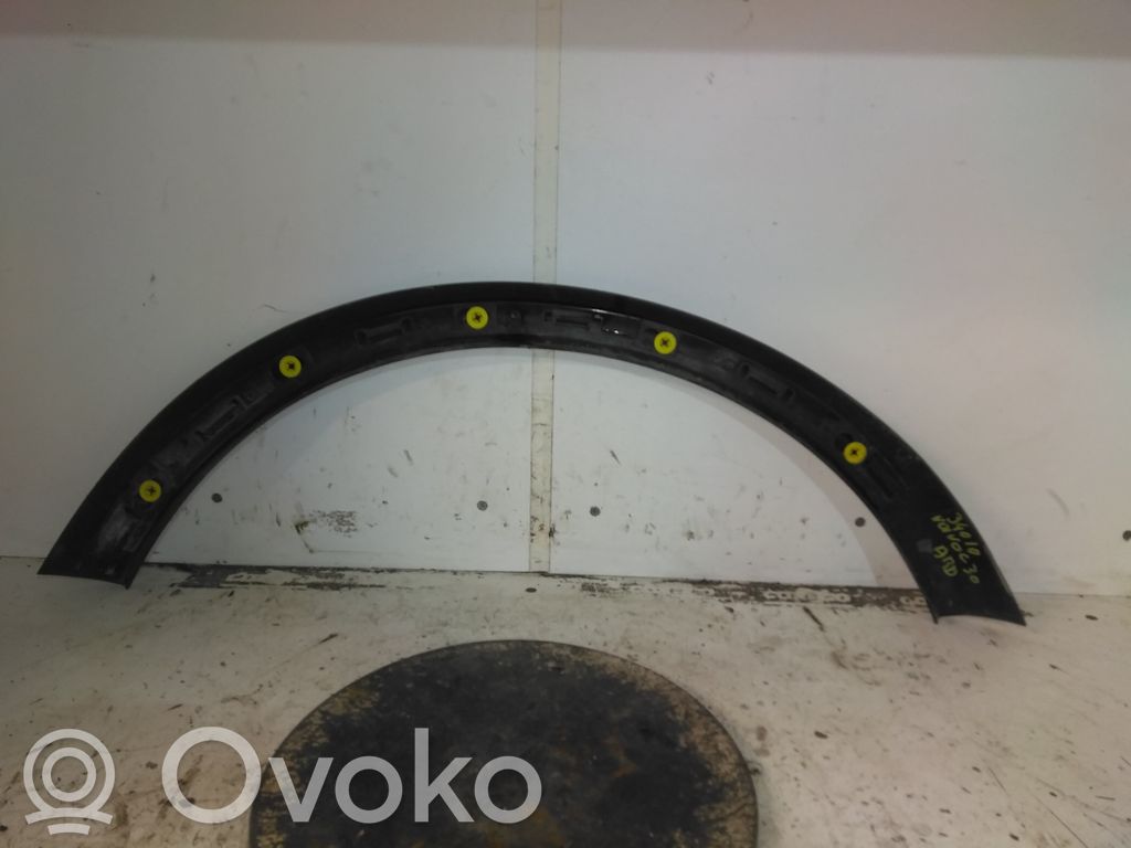 Volvo C30 Rear arch trim 