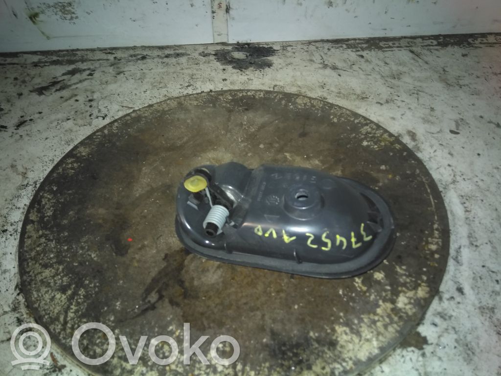 Dacia Sandero Klamka wewnętrzna drzwi przednich 