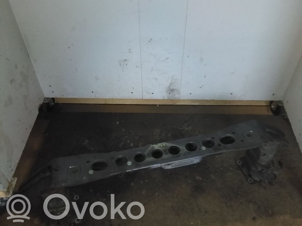 Ford Focus Front bumper support beam 