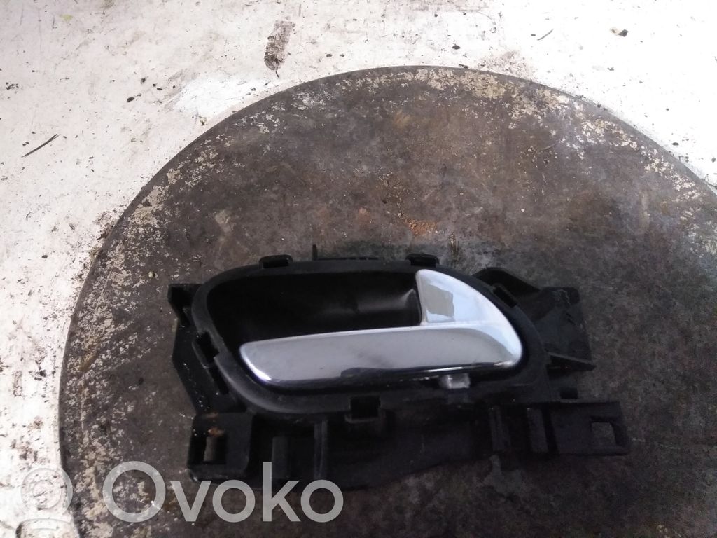 Citroen C3 Klamka wewnętrzna drzwi tylnych 