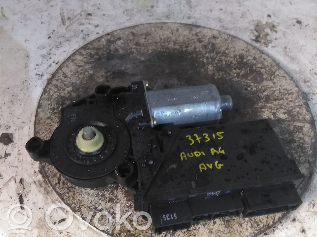 Audi 200 Alzacristalli manuale della portiera anteriore 