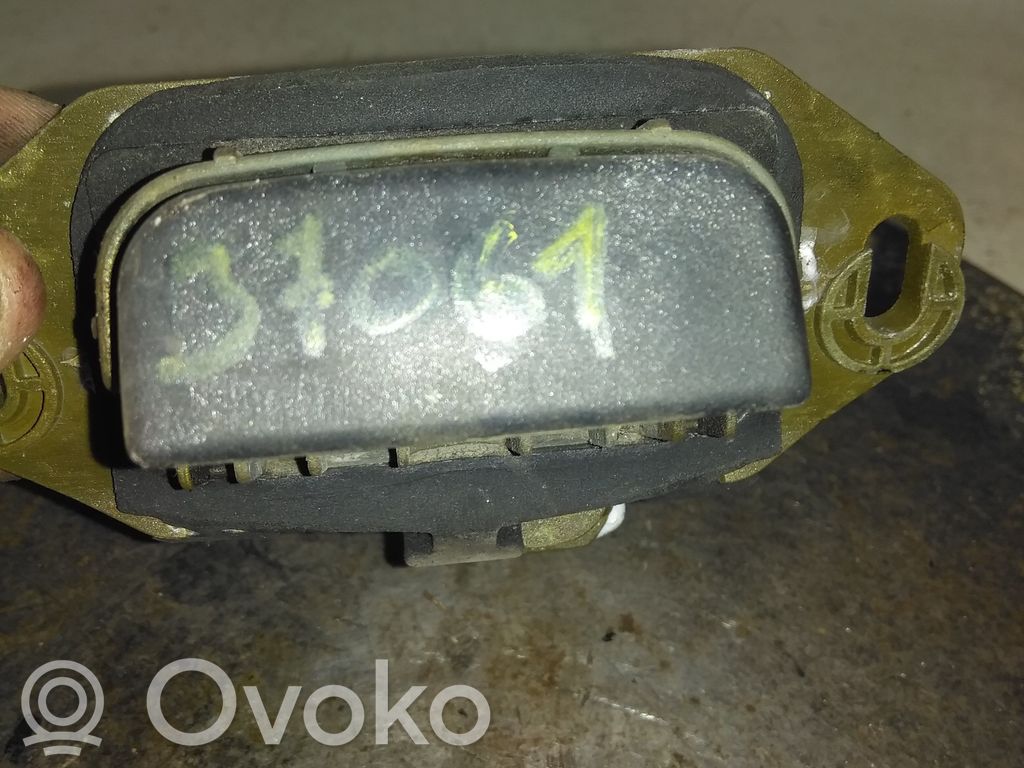Tylna klapa bagażnika   7701473742,27419408,37061,VDMS18
