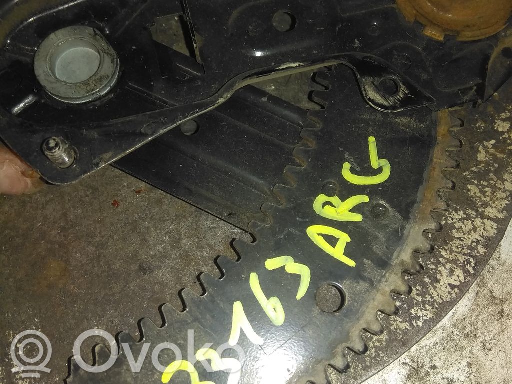 Peugeot 205 Macara geam spate manuală 